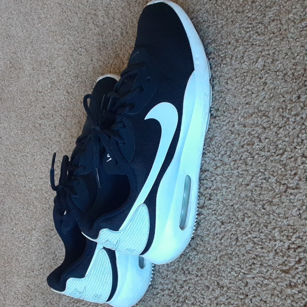 Men's Nike Air sneakers